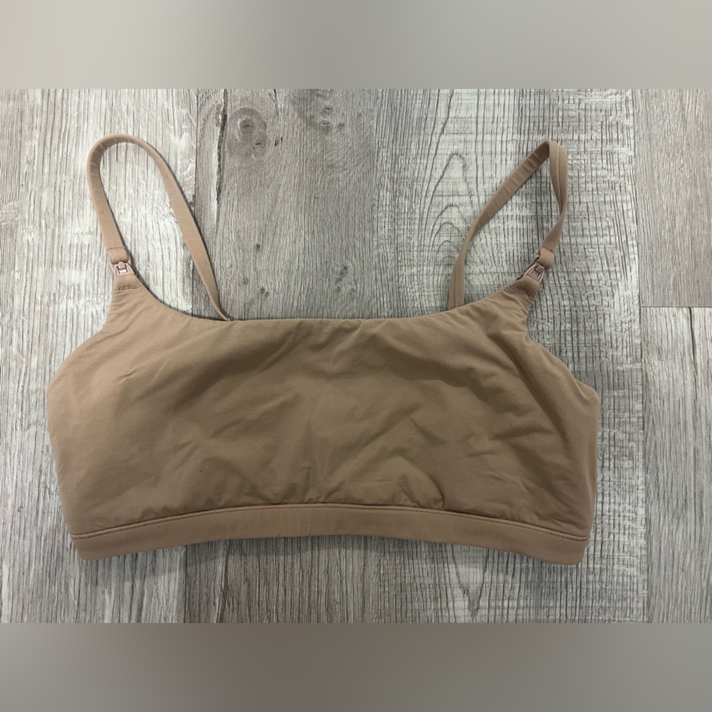 SKIMS Nude Seamless Bralette - Nursing/Pumping